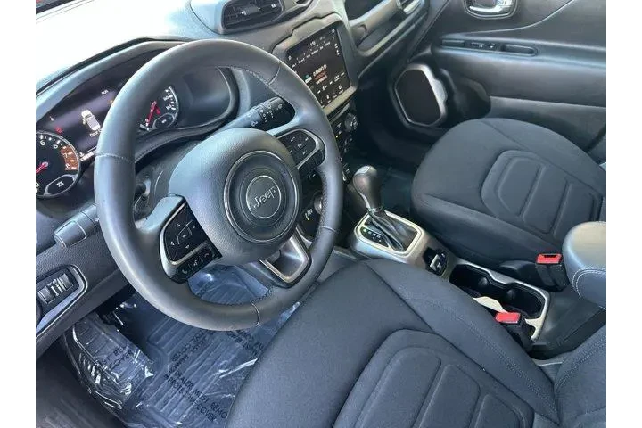 $19994 : Jeep Renegade 2022 4x4 (Red) image 10