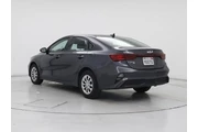 $16998 : Kia Forte 2023 LX 4dr Sedan thumbnail