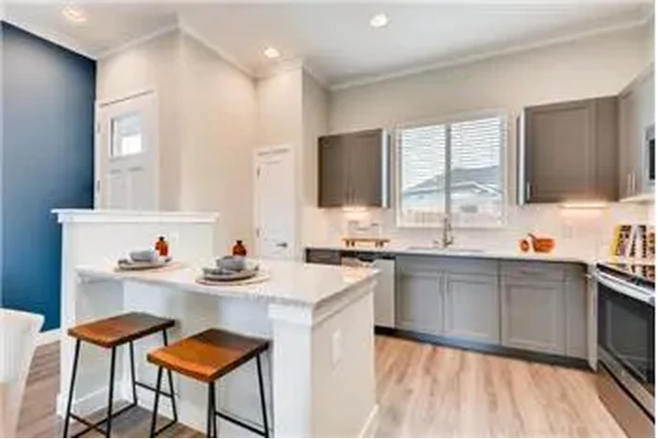 $2149 : Rental property with 2 bedro image 6