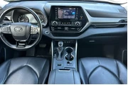 $24604 : Toyota Highlander 2021 XLE 4 thumbnail