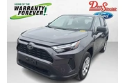 Toyota RAV4 2024 AWD LE 4dr en St. Louis