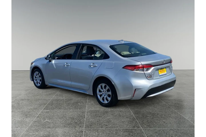 $21720 : Toyota Corolla 2021 LE 4dr S image 3