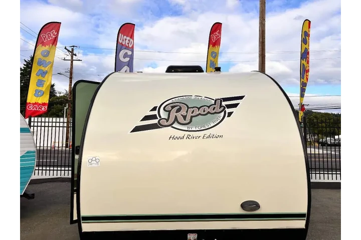 $12995 : 2016 Forest River R-POD RP172 image 7