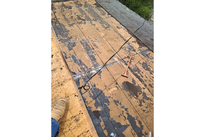 Lawson Construction & Roofing image 9