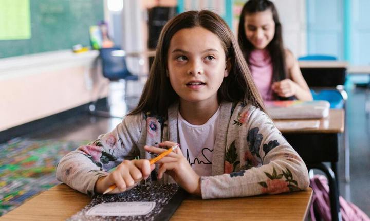 Estudiantes latinas de educación primaria