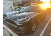 $20335 : Toyota RAV4 2023 LE 4dr SUV thumbnail