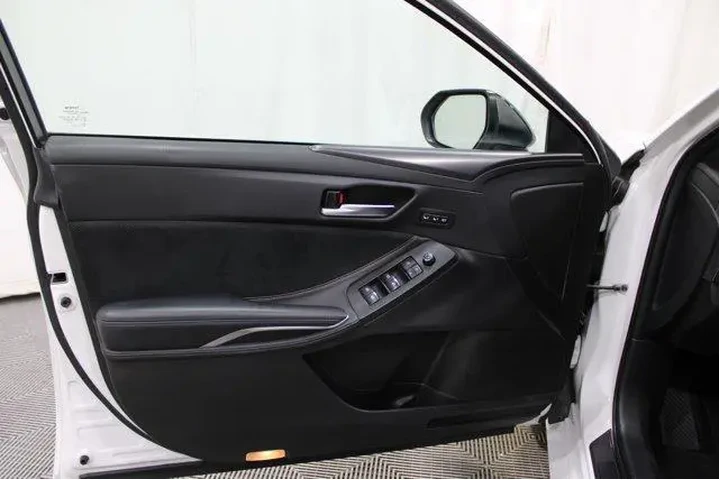 $21982 : Toyota Avalon 2019 Touring 4 image 6