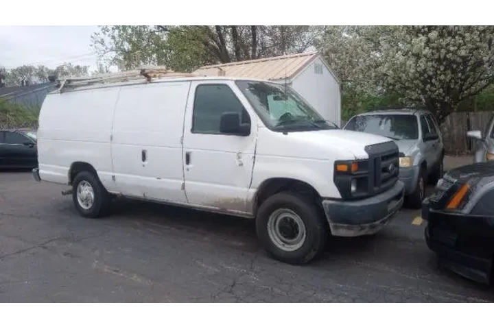 $11500 : 2013 E-Series E-250 image 7