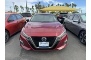$14999 : Nissan Altima 2019 2.5 SR 4d thumbnail
