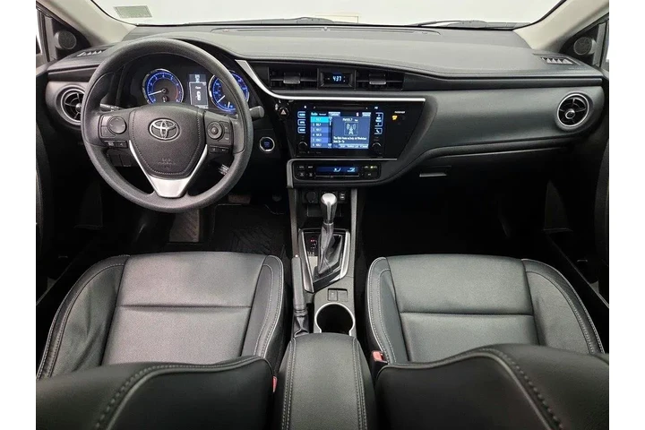 $18998 : Toyota Corolla 2017 XLE 4dr image 9