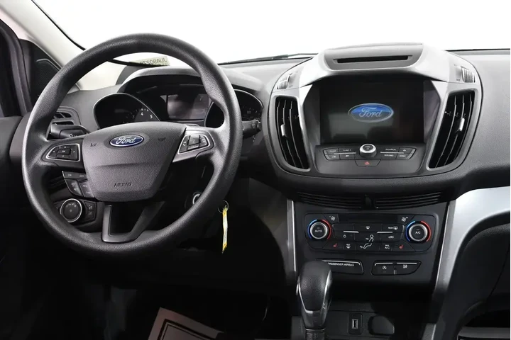 $13955 : Ford Escape 2018 AWD SE 4dr image 8