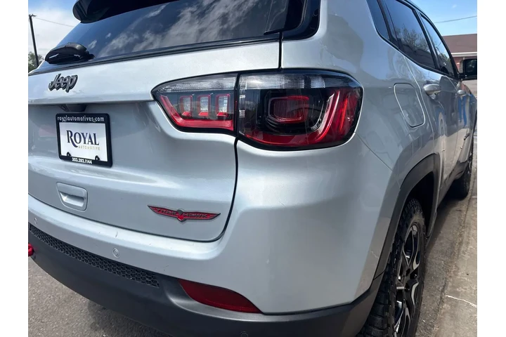 $24995 : 2025 Compass Trailhawk 4x4 image 7