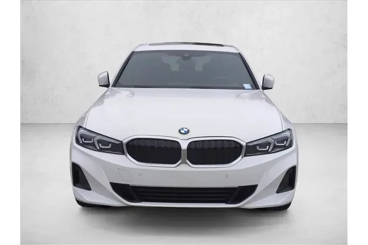 $33354 : BMW 3 Series 2023 330i 4dr S image 2