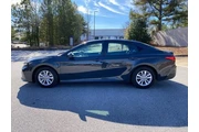 $25420 : Toyota Camry 2025 LE 4dr Sed thumbnail