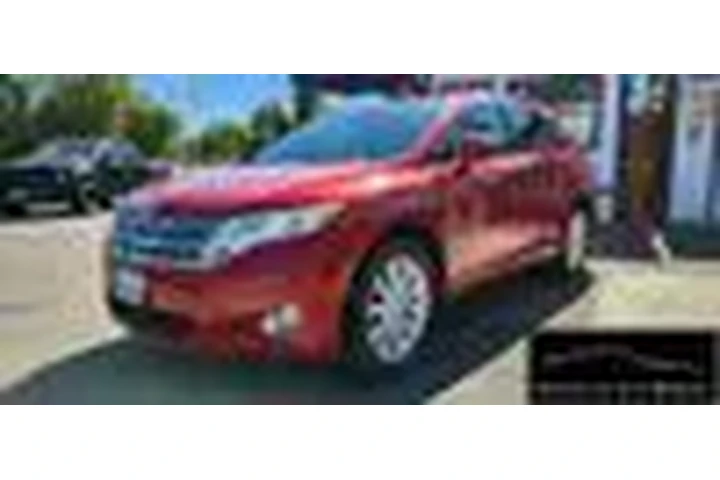 $9995 : 2010 Venza image 3