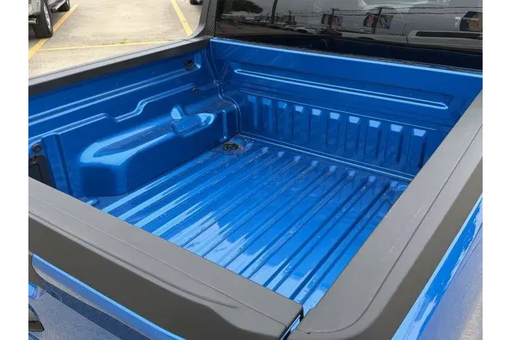 $30357 : Ford Maverick 2025 AWD XLT 4 image 6