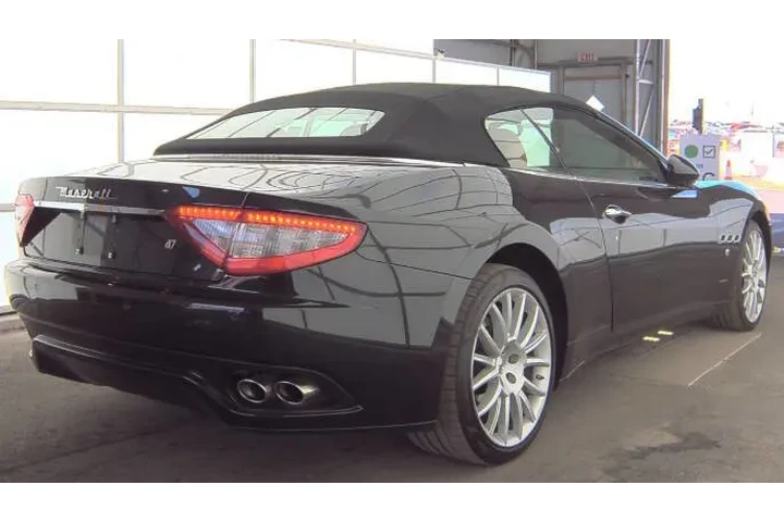 2011 GranTurismo image 6