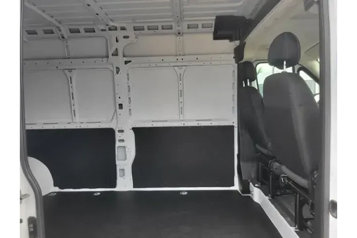 $39991 : Ram ProMaster 2025 Tradesman image 9
