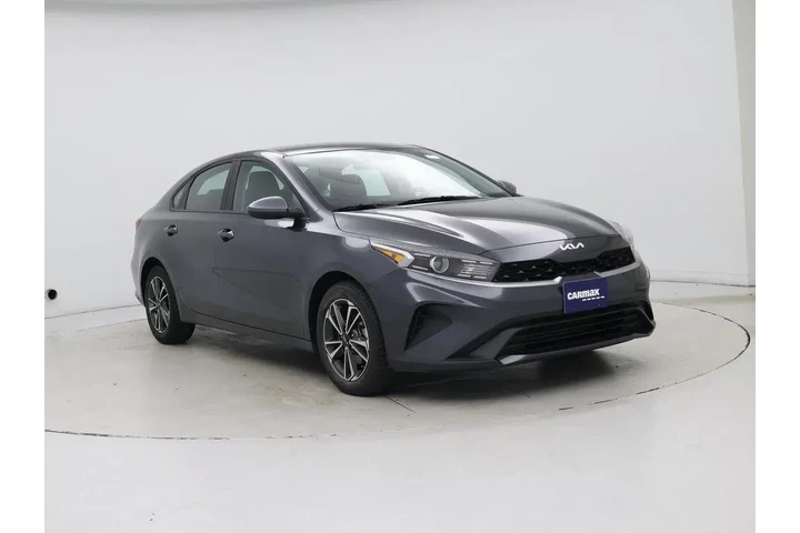 $18998 : Kia Forte 2024 LXS 4dr Sedan image 1