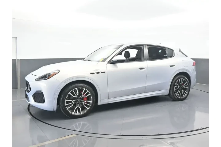 $33995 : Maserati Grecale 2023 AWD GT image 2