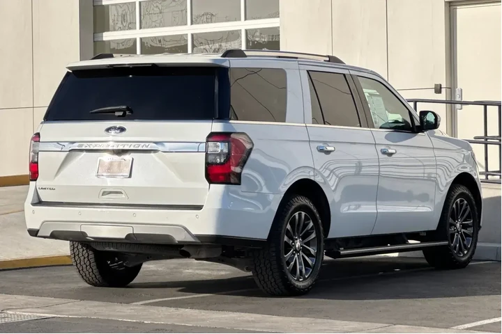 $33900 : Ford Expedition 2021 4x2 Lim image 3