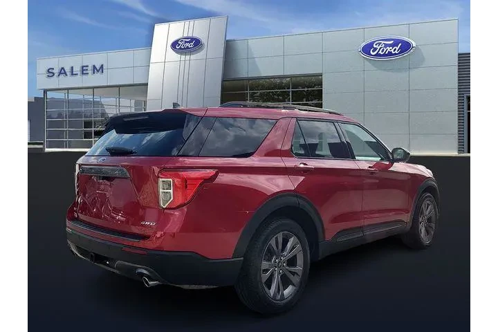 $32990 : Ford Explorer 2023 AWD XLT 4 image 3