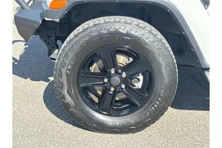 $30523 : Jeep Wrangler Unlimited 2020 image 10