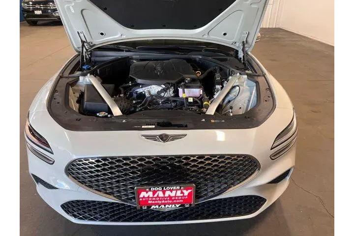 $27442 : Genesis G70 2024 image 9