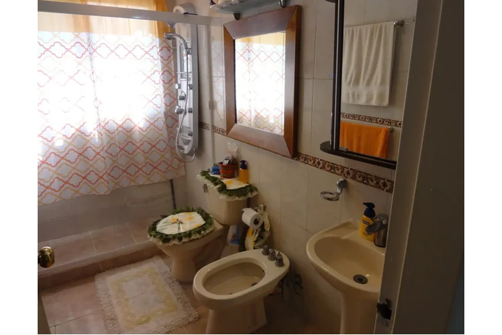 $140 : Alquiler de Habitación image 3