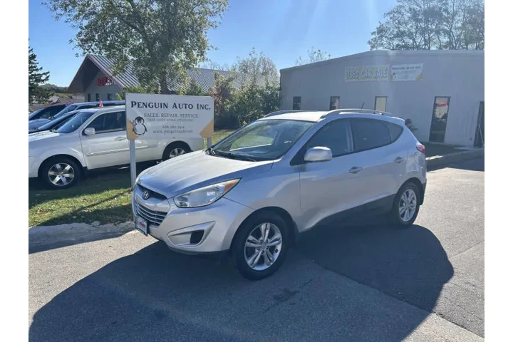 $5900 : 2011 Tucson GLS image 1
