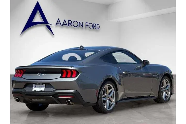 $32716 : Ford Mustang 2024 EcoBoost 2 image 6