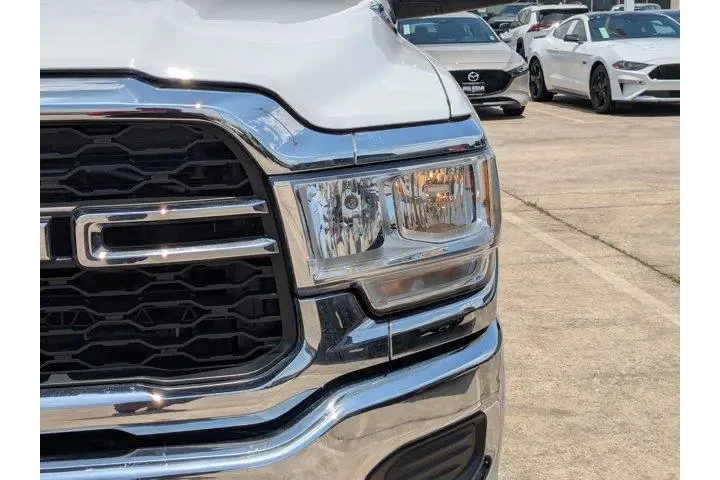 $39495 : Ram 3500 2022 4x4 Tradesman image 9