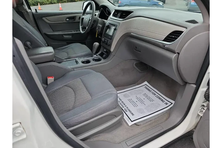 $12995 : 2015 Traverse LS image 8