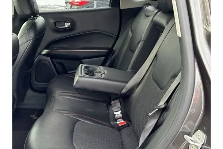 $16989 : Jeep Compass 2018 4x4 Trailh image 8