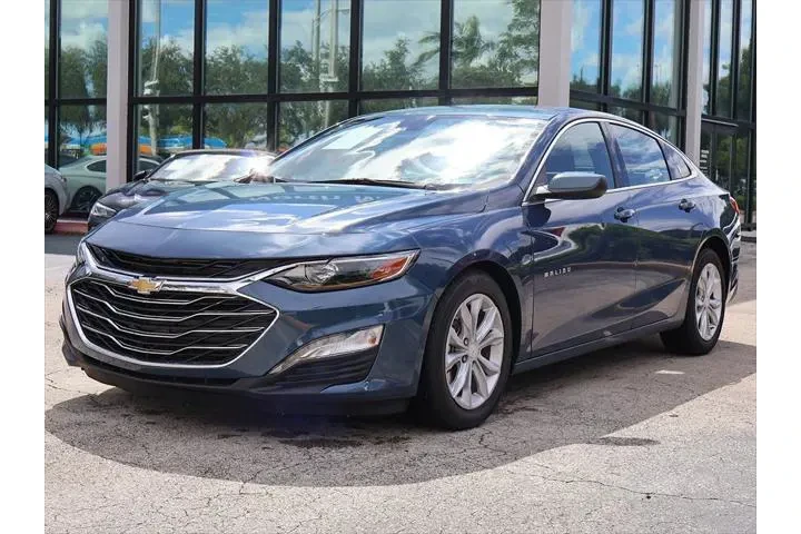 $16390 : Chevrolet Malibu 2024 LT 4dr image 7