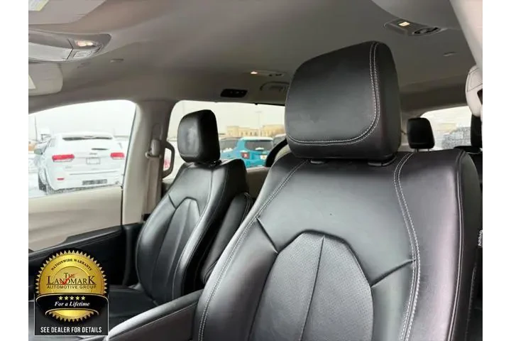 $25995 : Chrysler Pacifica 2023 Touri image 9