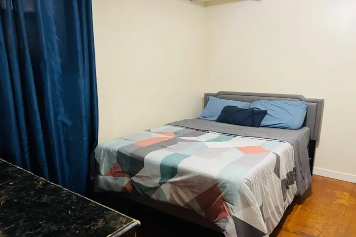 $200 : Rooms for rent Apt NY.1217 image 2