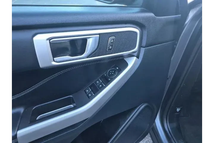 $32988 : Ford Explorer 2024 XLT 4dr S image 9