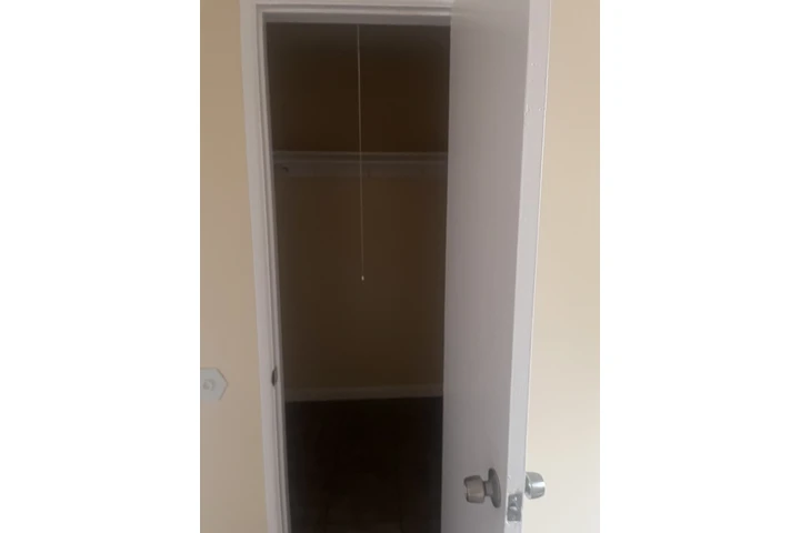 $2600 : Apartamento tipo casita image 7