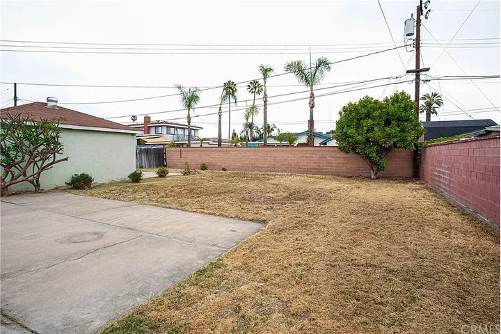 $1175 : Garden Grove 3 & 2 image 4