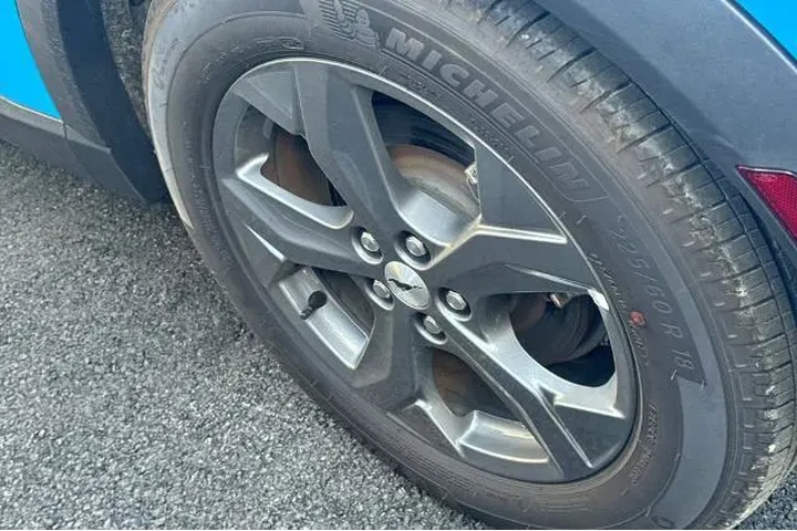 $30983 : Ford Mustang Mach-E 2023 AWD image 4