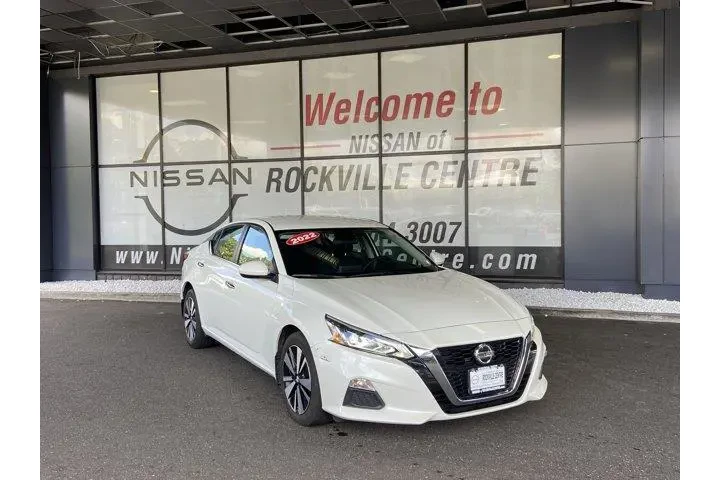 Nissan Altima 2022 AWD 2.5 S image 1