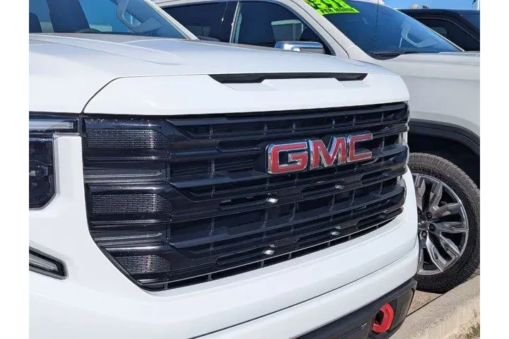 GMC Sierra 1500 2024 4x4 Ele image 4