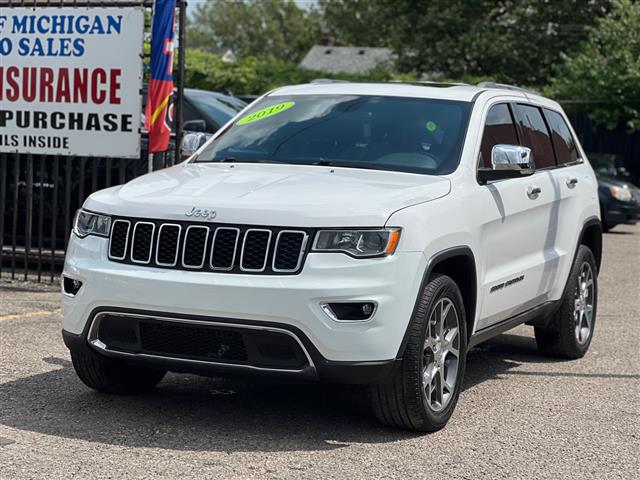 $22999 : 2019 Grand Cherokee image 2