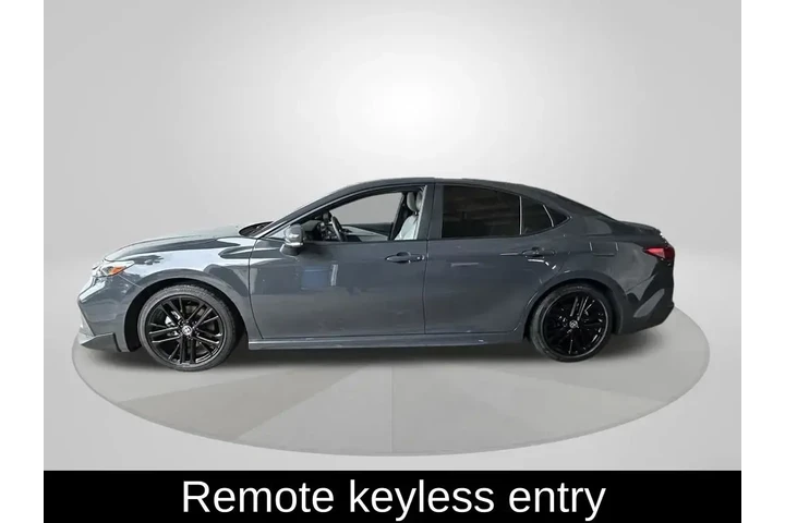 $27000 : Toyota Camry 2025 SE 4dr Sed image 4