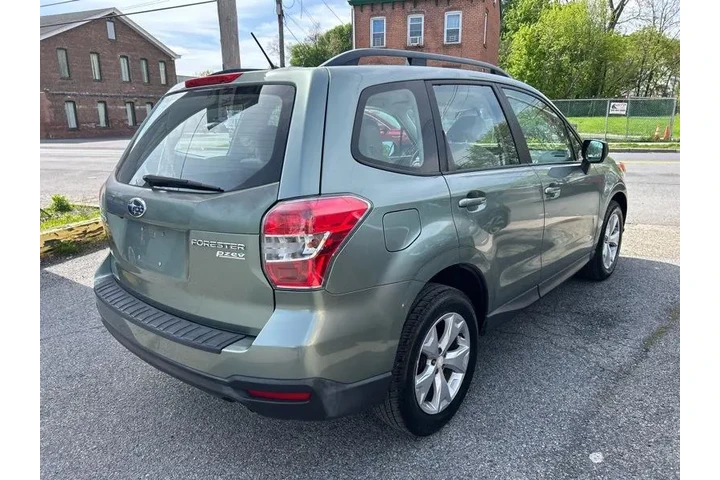 2015 Forester 2.5i Premium image 2