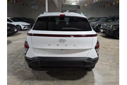 $21588 : Hyundai KONA 2025 AWD SEL 4d thumbnail