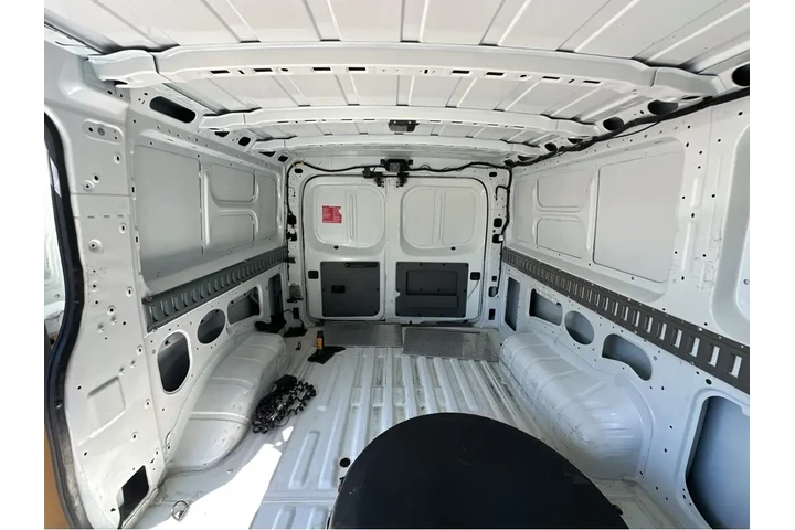 $29777 : 2019 NV Cargo S image 10