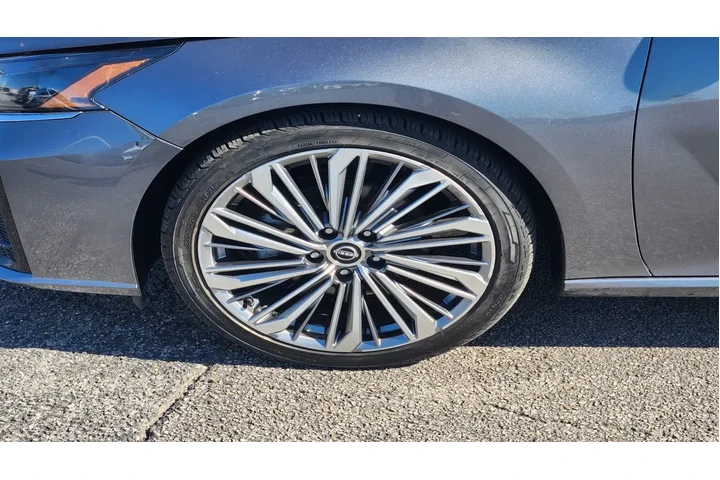 $22059 : Nissan Altima 2023 2.5 SL 4d image 10