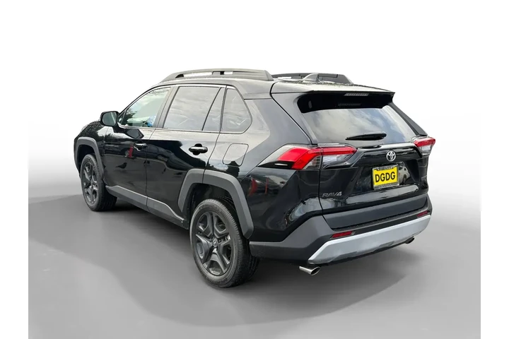 $29883 : Toyota RAV4 2024 AWD Adventu image 3